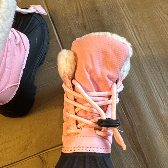 Girl Toddler Snow Winter Boots Waterproof - Pink - Size 7 - Excellent Condition - Picture 6 of 14